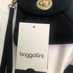 Baggallini crossbody wallet/bag - black